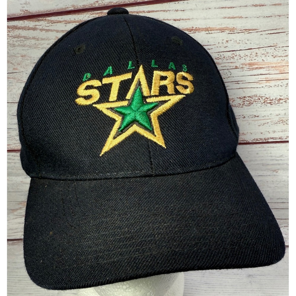 Dallas Stars NHL Hockey Hat Black Snapback Embroidered Logo Vintage Cap